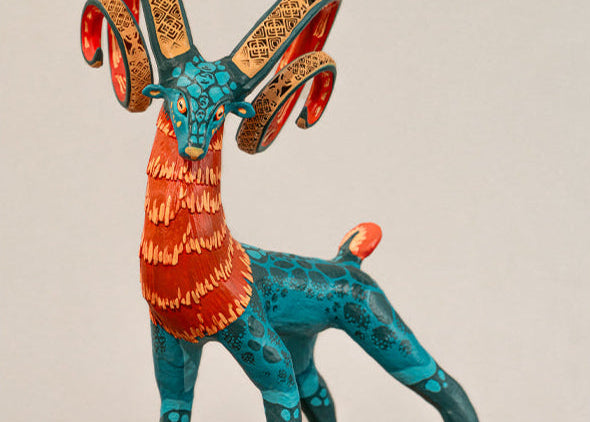 Alebrije interiorismo semi-artesanal